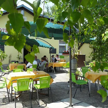 Ξενοδοχείο & Restaurant Alte Molkerei