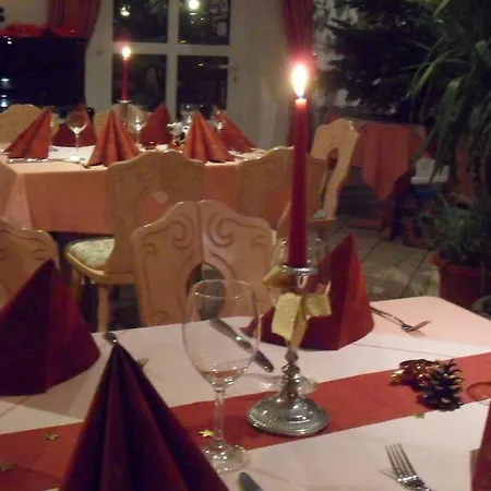 מלון & Restaurant Alte Molkerei 3*