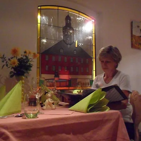 & Restaurant Alte Molkerei Koelleda